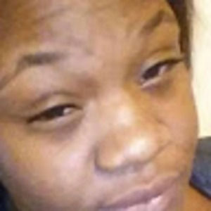 Meet your Posher, Ebony